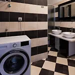 Petrus Superior - Spacious Three-room - Prestigious Location Near Diocletian's Palace And Bacvice - The Restaurants Within Walking Distance - Free Parking Provided 아파트 스플리트