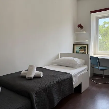 Апартаменты Petrus Superior - Spacious Three-room - Prestigious Location Near Diocletian's Palace And Bacvice - The Restaurants Within Walking Distance - Free Parking Provided *