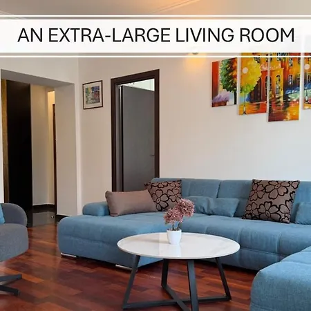 Апартаменты Petrus Superior - Spacious Three-room - Prestigious Location Near Diocletian's Palace And Bacvice - The Restaurants Within Walking Distance - Free Parking Provided Сплит